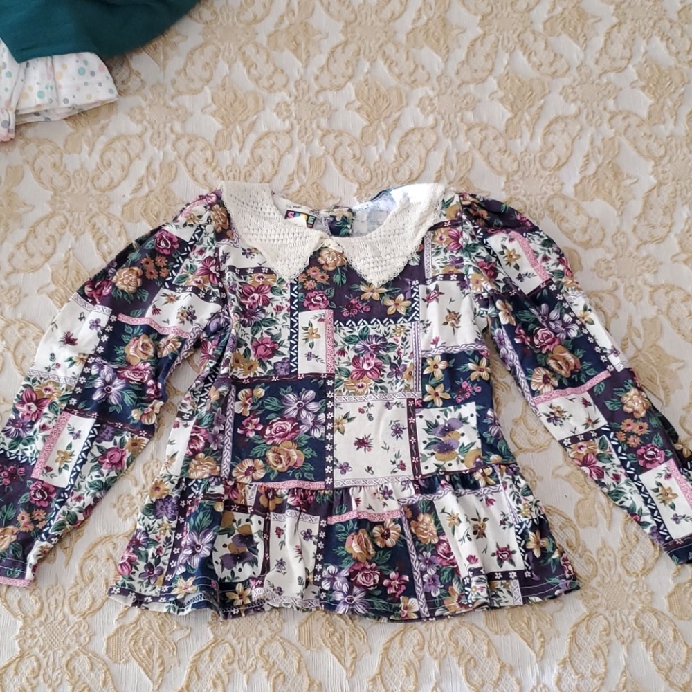 Bundle of Girls Clothing - Picture 6 of 8